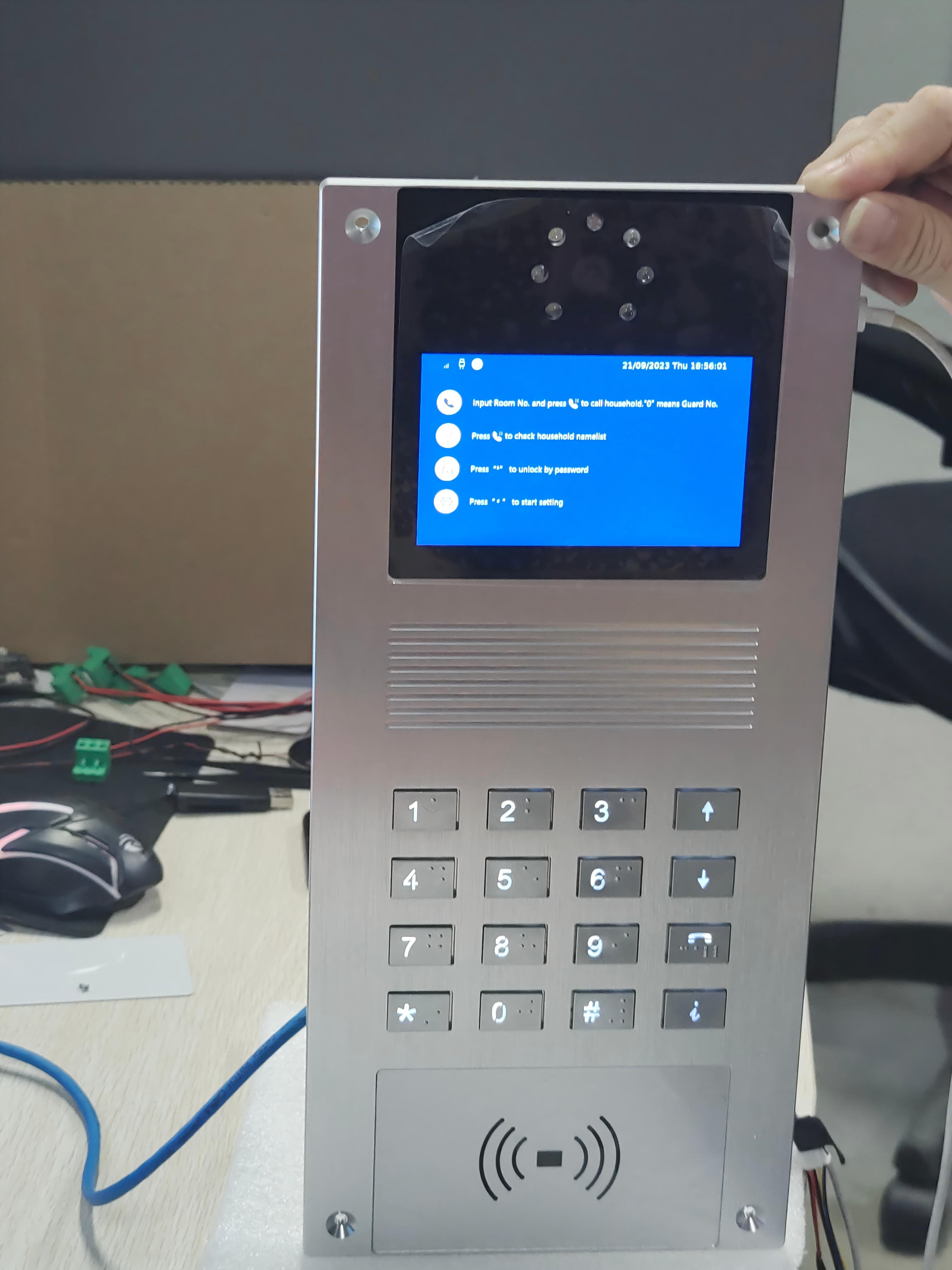 4G Video Doorbell Installation TestSmooth operation -Daegen Electronics, Zhuhai